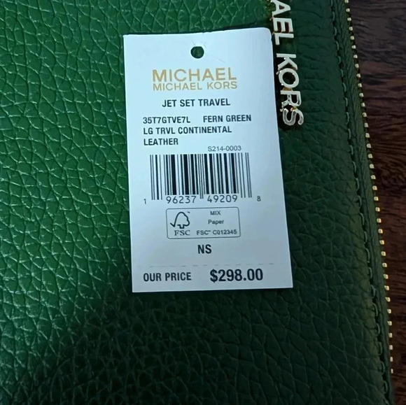 NWT Michael Kors Jet Set Large Continental Zip Around Wallet Wristlet Fern Green - Picture 6 of 6